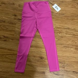 ZYIA Fuchsia Brilliant Hi-Rise 7/8 Length 24” (Size 8-10)
